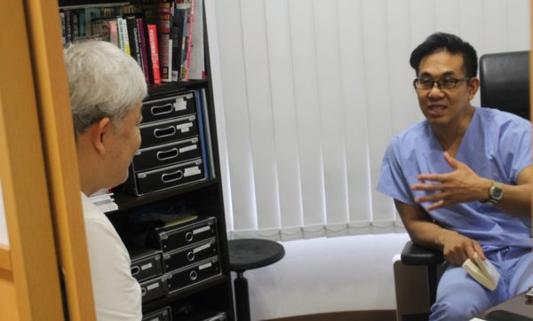 健康情報誌「健幸美身（けんこうびじん）」の取材を元神院長が受けました。